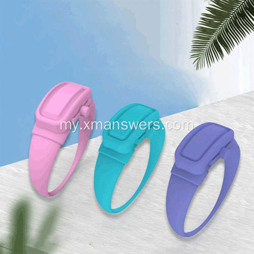 လက်ပတ် Hand Dispenser Wearable Sanitizer ပိုးသတ်ဆေး